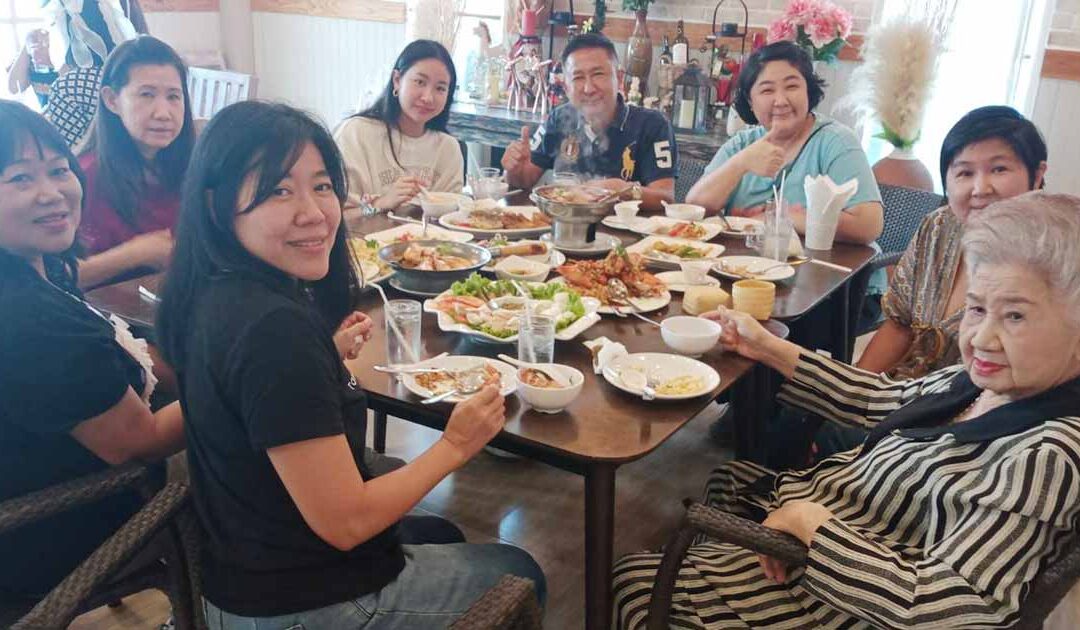 ให้บริการจัดเลี้ยง บริษัทฟิวเจอร์ไฮเปอร์มาร์ท จำกัด สำนักงานใหญ่